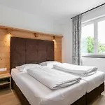 Apart33 1-30 Apartment *