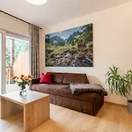 Apart33 1-30 Apartment *