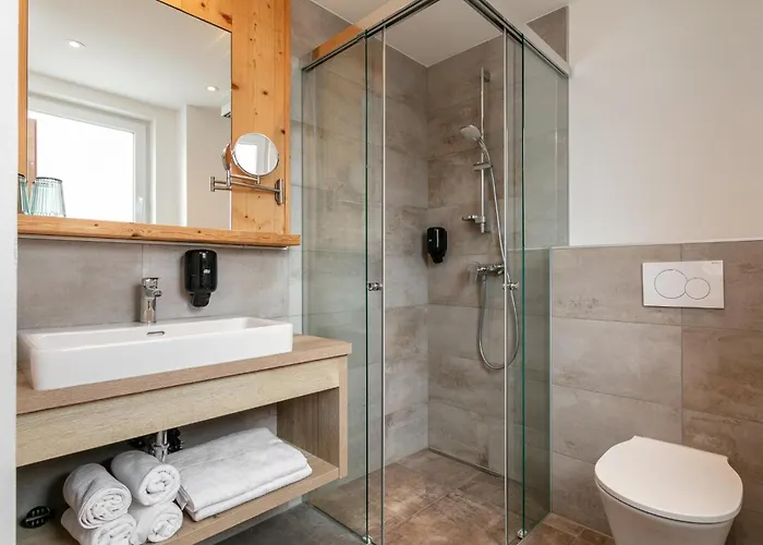 Apart33 1-30 Apartment