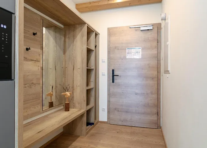 Apart33 1-30 هاوس إم إنيستال